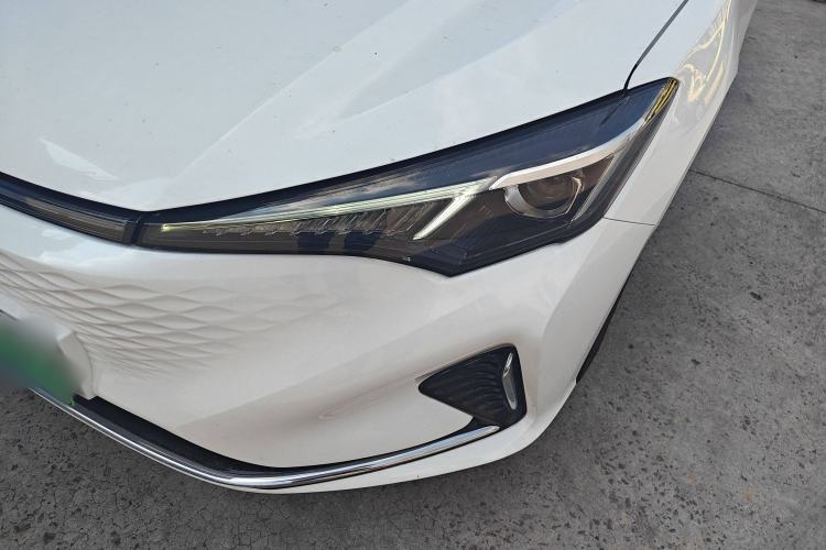 Used Changan Eado New Energy 2022 EV460 Smart Ride-Hailing Edition – Lithium Iron Phosphate