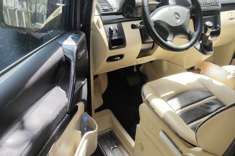 Used Karson Vito 2015 C7 3.0L Commercial Standard Model Driver Seat