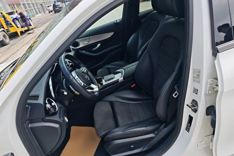 Used Mercedes-Benz C-Class 2019 C 260 Sport Edition 4MATIC Left Front Seat