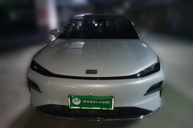 Used Geely Galaxy 8 2025 130km EM-i Deluxe Edition
