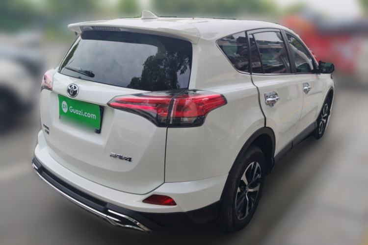 Used Toyota RAV4 2019 2.0L CVT Two-Wheel Drive Pioneer Edition China V Standard
