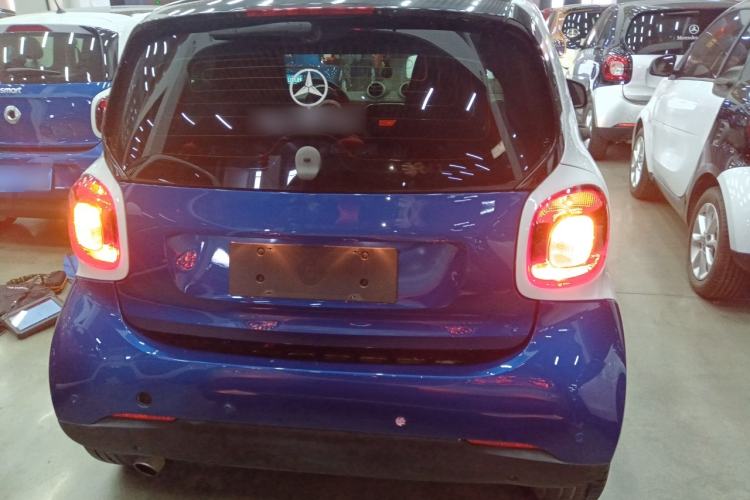 Used smart fortwo 2018 1.0L 52kW Hardtop Dynamic Version China V