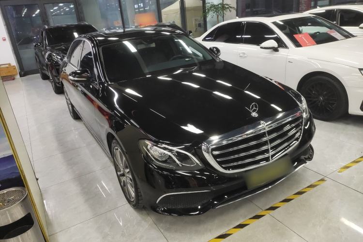 Used Mercedes-Benz E-Class 2019 E 260 L 4MATIC
