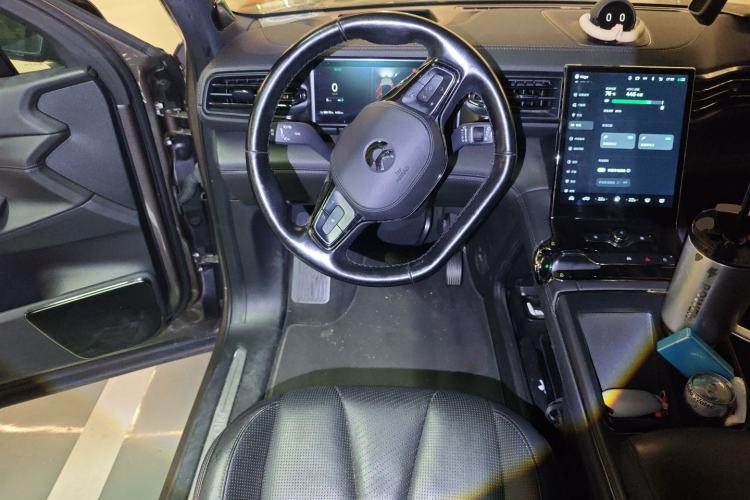 Used Nio ES8 2020 415 km Range 6-Seater Version
