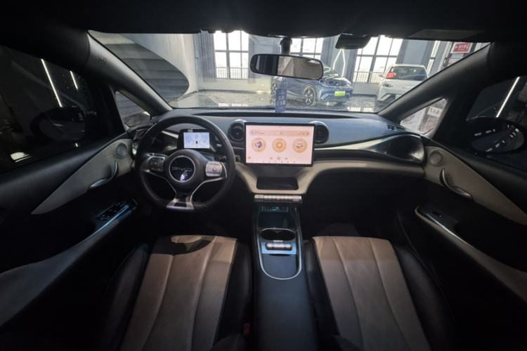 Used BYD Dolphin 2023 420 km Free Version
