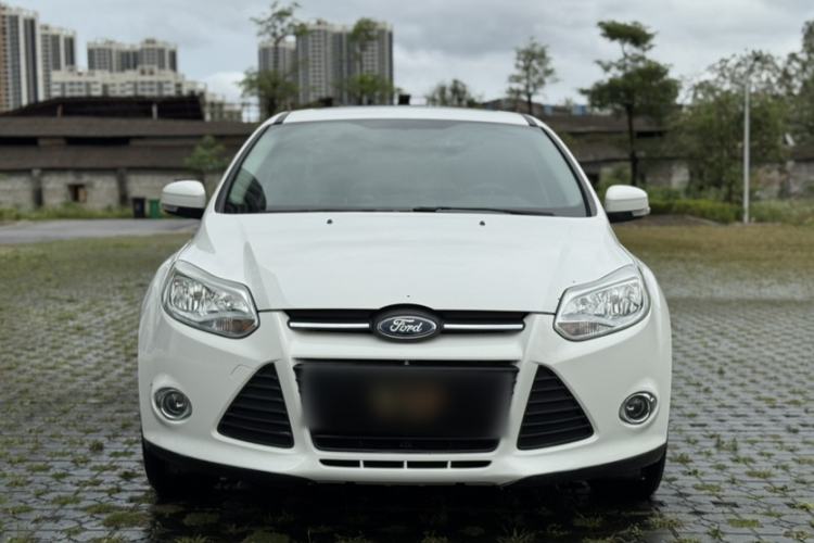 Used Ford Focus 2012 Sedan 1.6L Automatic Fashion Edition
