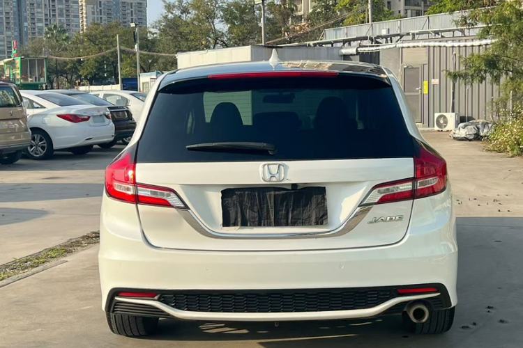 Used Honda Jade 2020 1.8L automatic Comfort version
