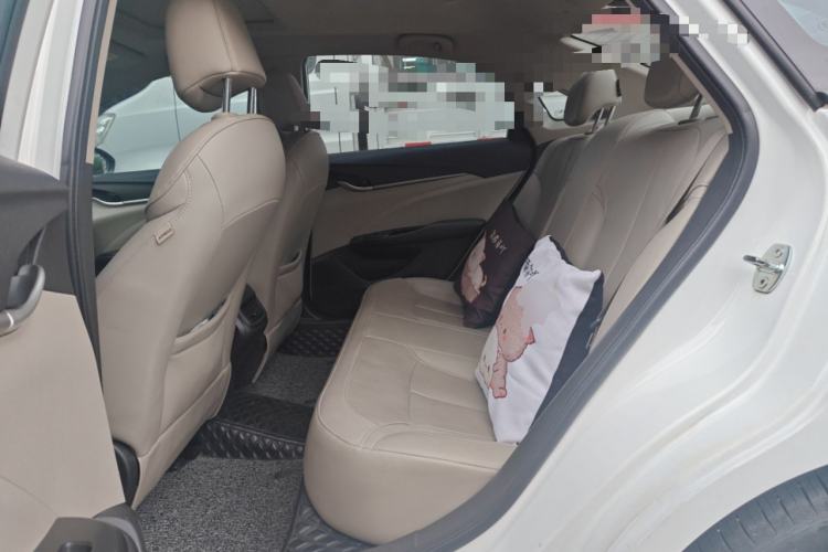 Used Buick GT 2018 15T Manual Elite Version China V Standard Left Rear Seat