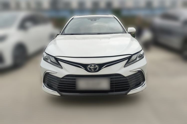 Used Toyota Camry 2021 2.0G Luxury Edition

