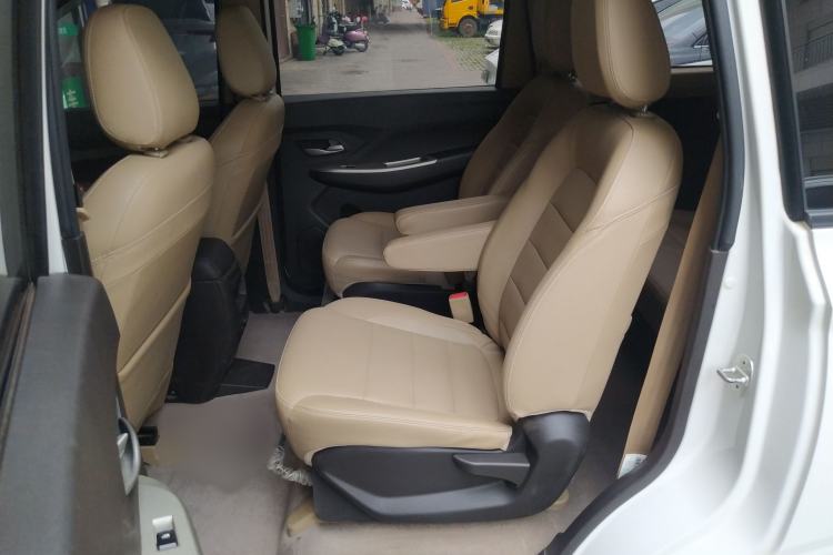 Used Wuling Hongguang 2018 1.5L S Comfort Model L2B
