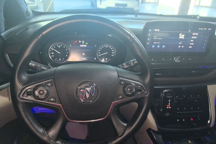 Used Buick GL8 2020 Land Business Class 652T Luxury Model
