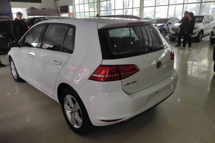 Used Volkswagen Golf 2016 1.6L Automatic Comfort Model
