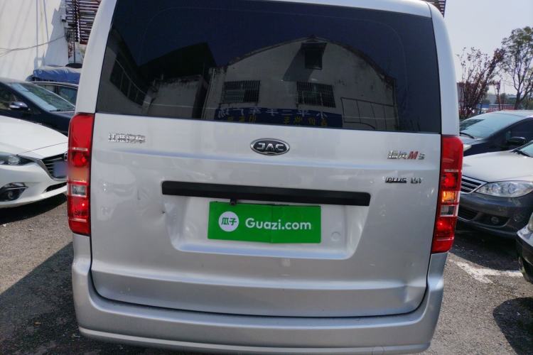 Used JAC Refine M3 2023 PLUS 1.5T 5/7-seat Classic Edition
