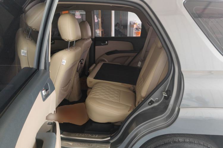 Used Kia Sportage 2013 2.0L Manual Two-Wheel Drive GL Trim