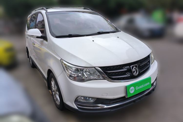 Used Baojun 730 2016 1.5T Manual Comfort Version 7 Seats