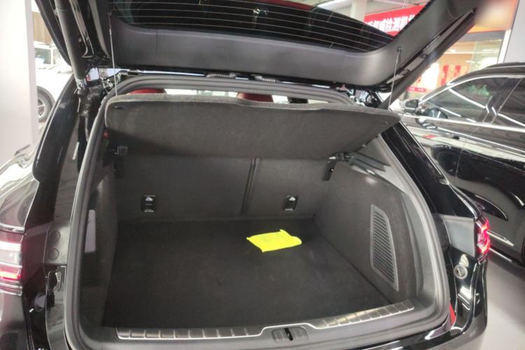 Used Hima AITO M5 2025 Extended-Range Ultra All-Wheel-Drive Version
