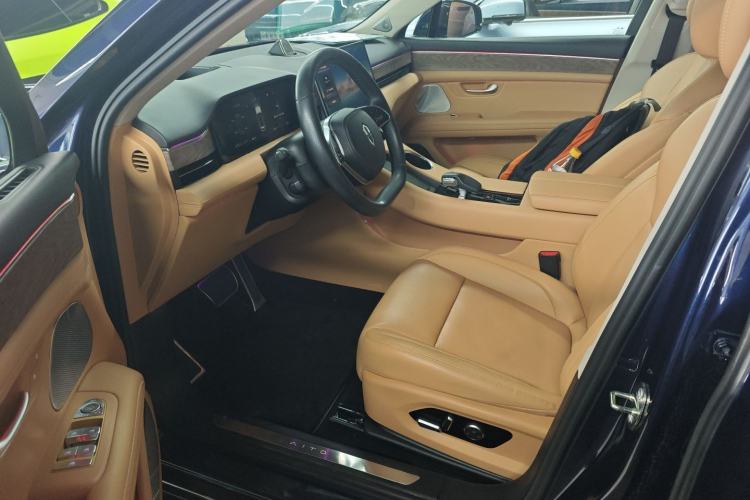 Used Hima AITO M5 2022 Extended-Range Four-Wheel Drive Performance Version Left Front Seat