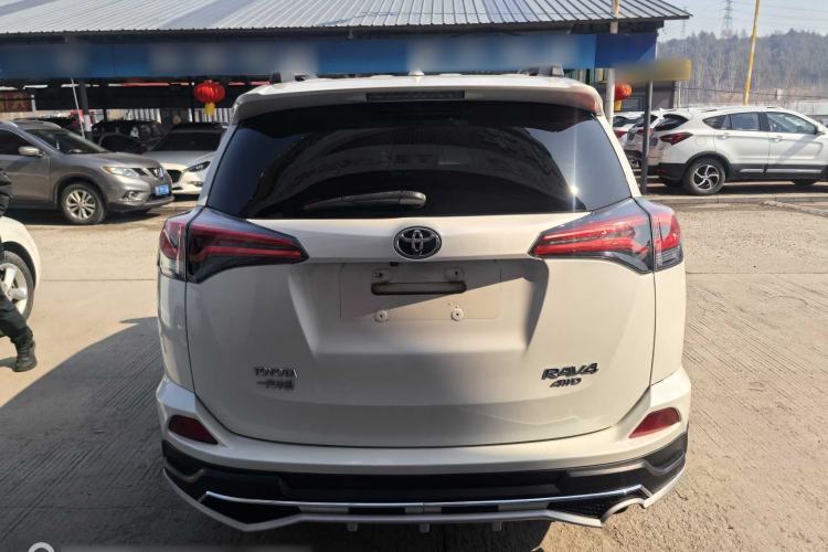 Used Toyota RAV4 2016 2.5L Automatic 4x4 Elite Edition