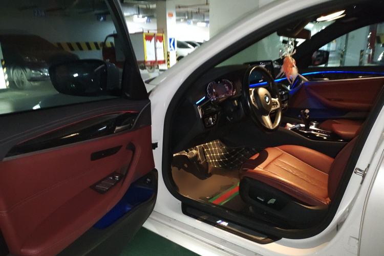 Used BMW 5 Series 2022 525Li M Sport Package