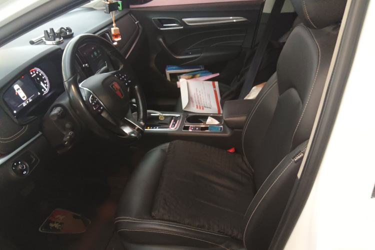 Used Roewe i6 2018 20T Automatic Internet ZhiZun Edition