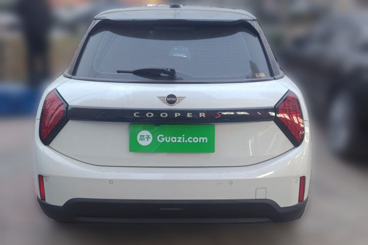 Used MINI MINI 2025 1.5T COOPER Classic Edition Five-Door Version