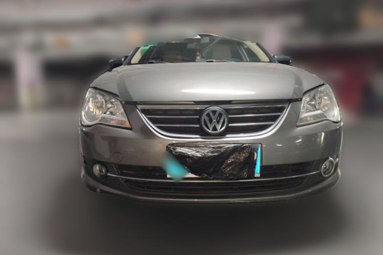 Used Volkswagen Bora 2011 1.6L Automatic Fashion Edition
