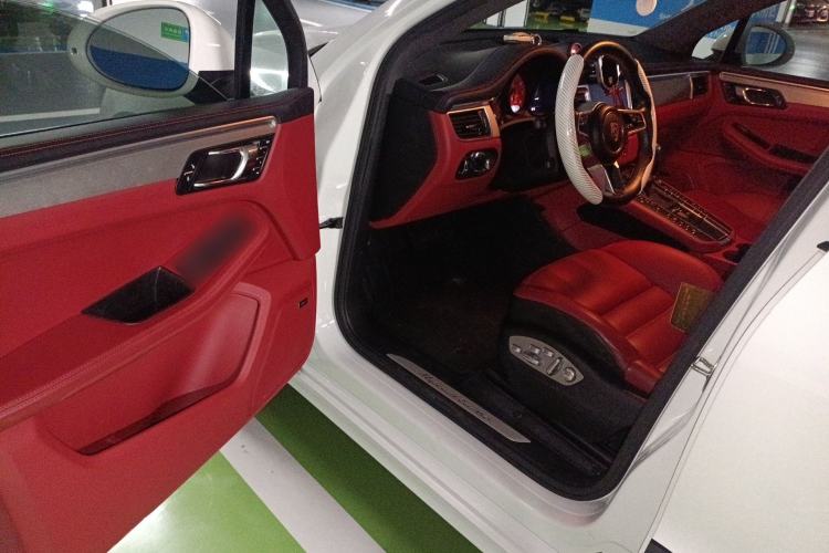 Used Porsche Macan 2017 Macan Turbo 3.6T Driver Seat