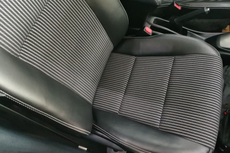 Used Toyota YARiS L Zhi Xuan 2015 1.5G Automatic Xuan Dong Sunroof Special Edition