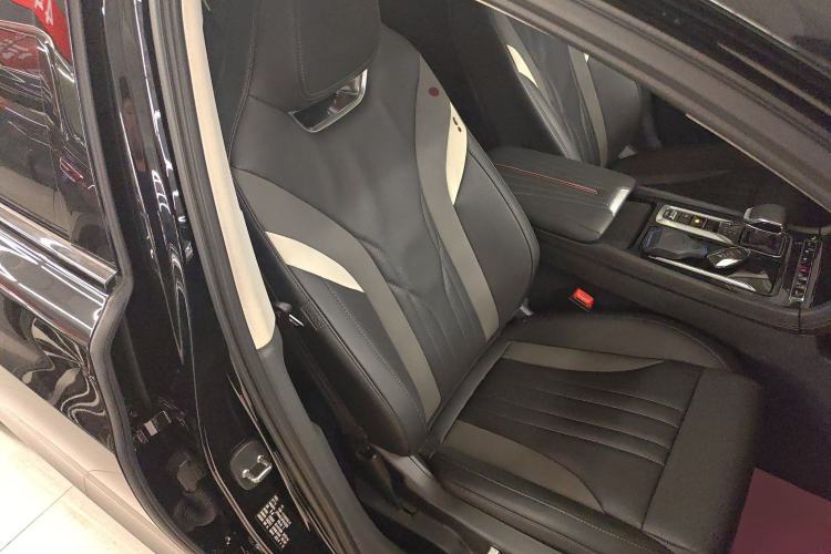 Used Hongqi H6 2023 2.0T ZhiMei Edition Right Front Seat