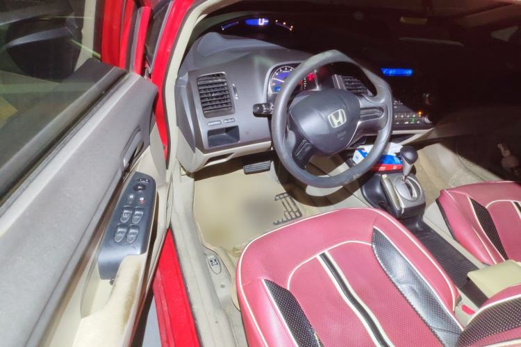 Used Honda Civic 2009 1.8L Automatic Classic Edition Driver Seat