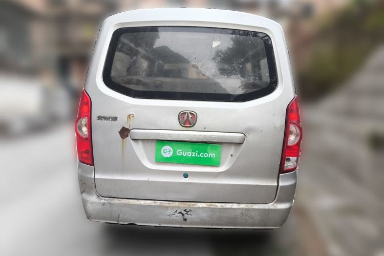 Used BAIC Weiwang 306 2011 1.3L base model 7 seats
