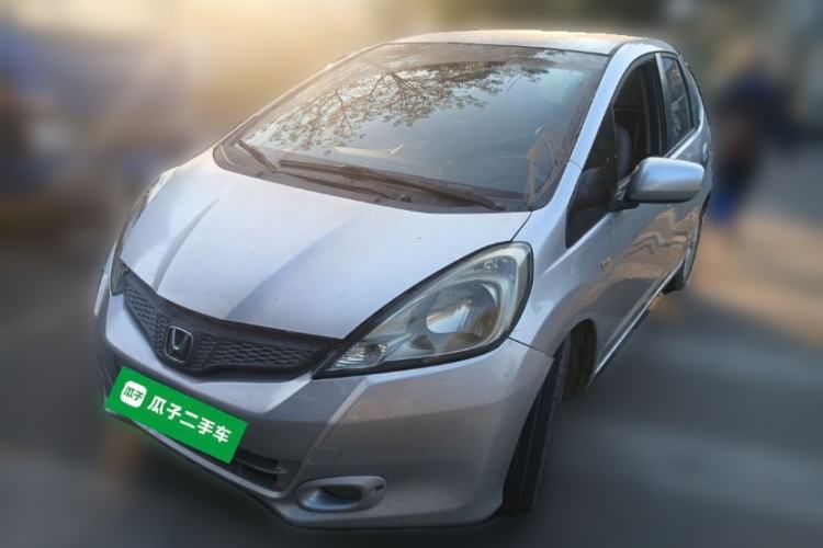 Used Honda Fit 2011 1.3L automatic comfort version