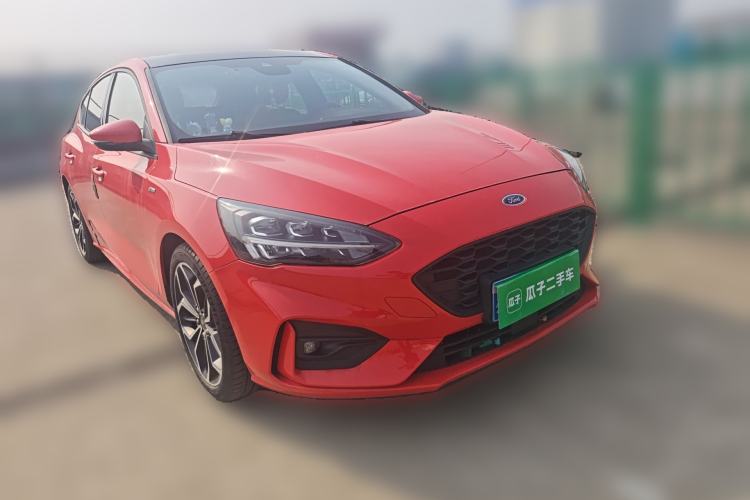 Used Ford Focus 2021 Hatchback EcoBoost 180 Automatic ST Line Front Right 45 Deg