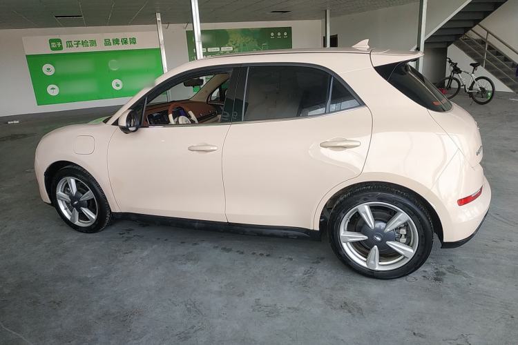 Used ORA Good Cat 2022 Morandi Edition 400km Standard Range Luxury Version Lithium Iron Phosphate Left Side