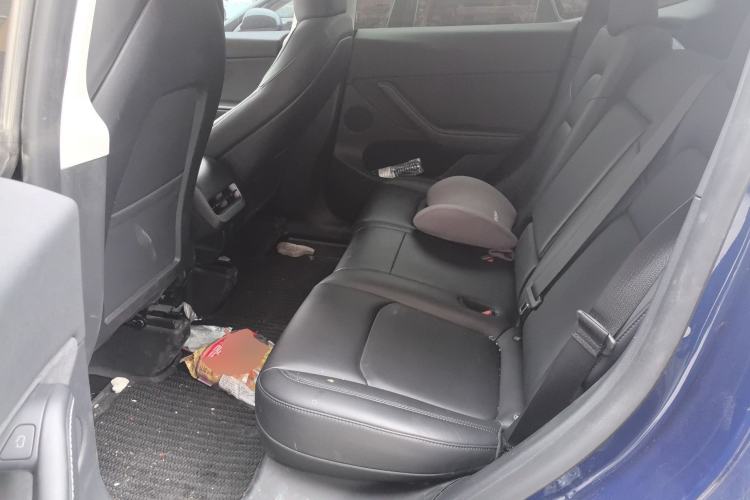 Used Tesla Model Y 2024 Long-Range All-Wheel-Drive Version