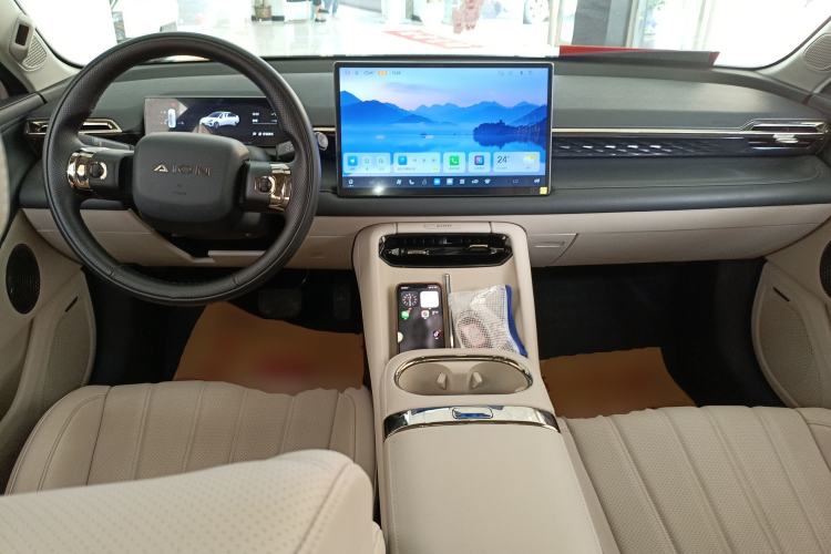 Used AION RT 2025 650 LiDAR Edition Center Console