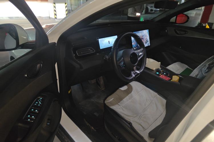 Used BYD Seal 06 New Energy 2024 DM-i 120KM Luxury Model Driver Seat