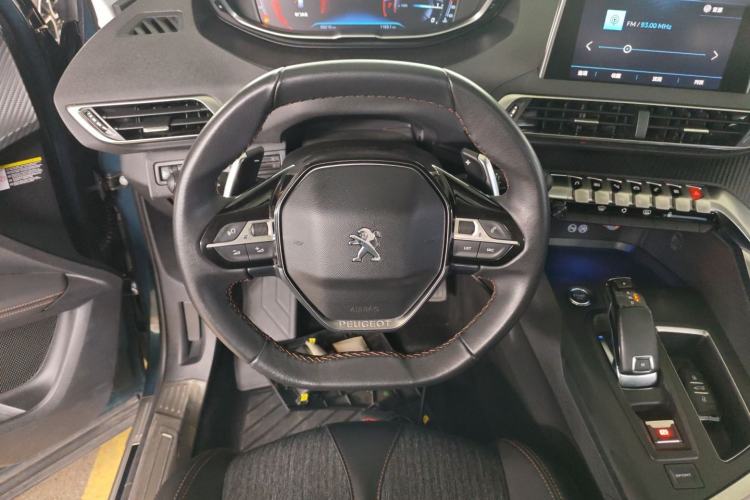 Used Peugeot 5008 2017 350THP 7-Seater Elite Edition
