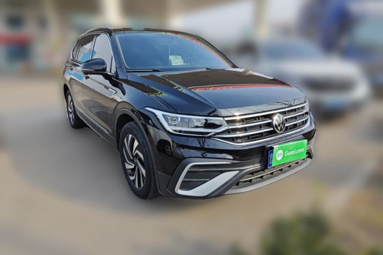 Used Volkswagen Tiguan L 2023 300TSI Automatic Two-Wheel Drive Smart Edition
