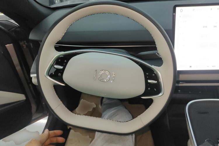 Used CHANGAN NEVO A07 2025 All-Electric "Real Bargain" 525 Luxury Model
