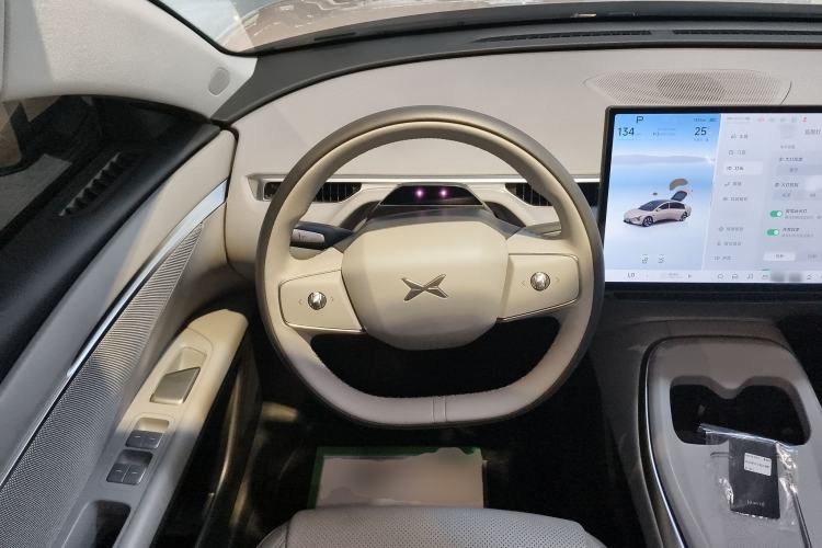 Used XPeng MONA M03 2024 620 with Ultra-Long Range