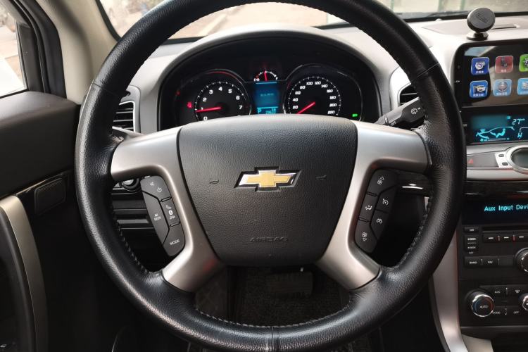 Used Chevrolet Captiva 2017 2.4L 4x4 Flagship Edition 7-Seater Steering Wheel
