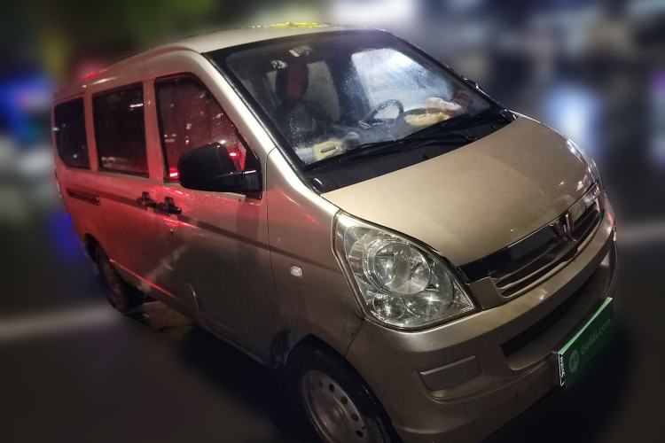 Used Wuling Rongguang 2014 1.2L S Base Model