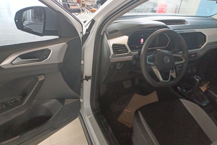 Used Volkswagen Tacqua 2023 200TSI DSG Joy-Connect Edition
