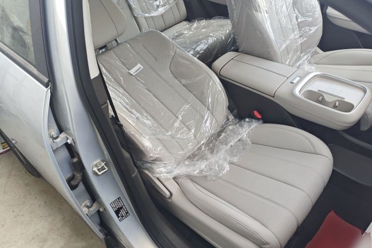 Used AION UT 2025 420 Smart Edition Right Front Seat