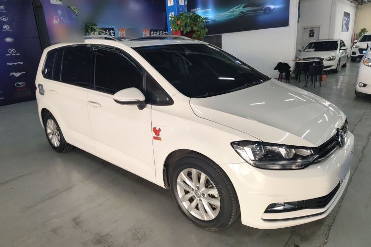 Used Volkswagen Touran 2018 Volkswagen Touran L 280TSI DSG Comfort Edition 7 Seats China VI Standard