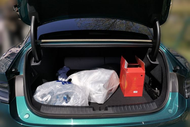 Used Xiaomi Auto SU7 Ultra 2025 Ultra Model Trunk