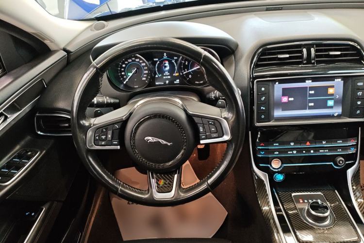 Used Jaguar XEL 2018 2.0T 200 PS Luxury Edition
