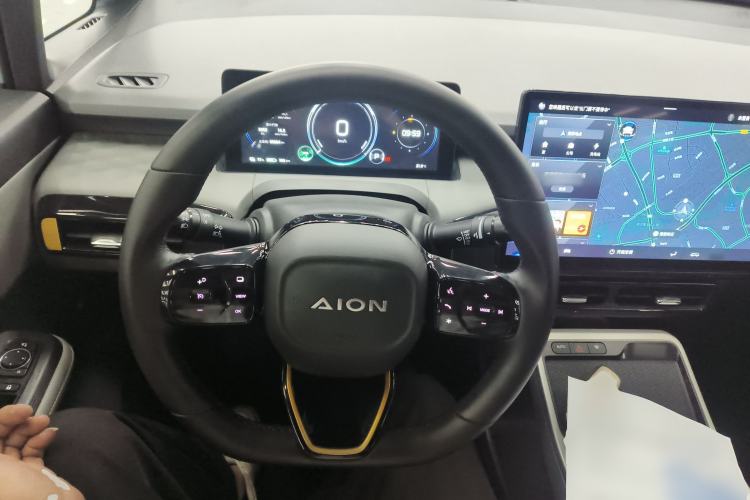 Used AION Y 2022 70 Intelligent Edition Lithium Iron Phosphate Steering Wheel