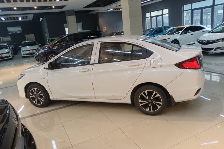 Used Honda Greiz 2016 1.5L Manual Classic Edition
